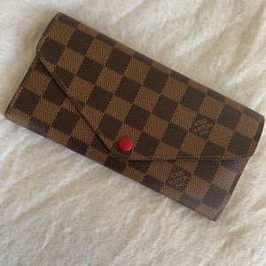 Sarah wallet Louis Vuitton